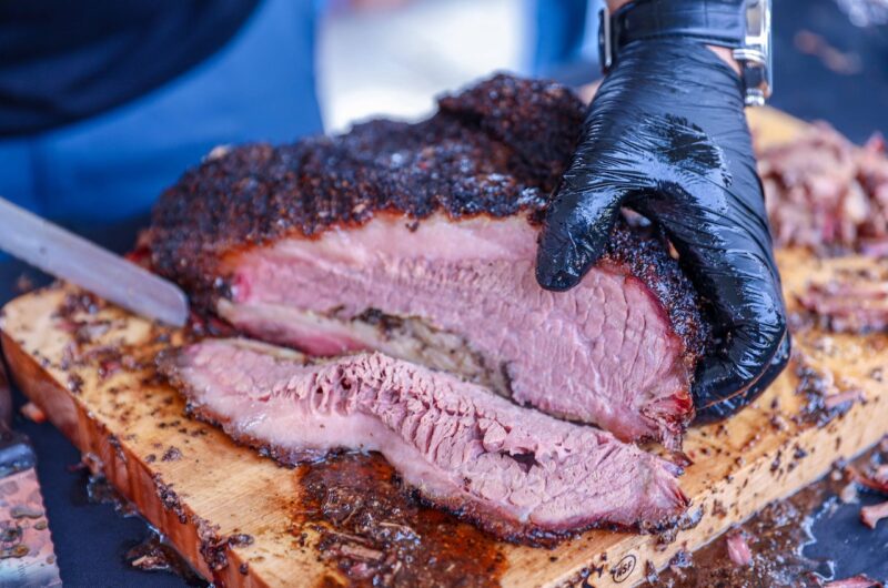 How Long to Smoke a Brisket at 225? The Ultimate Guide